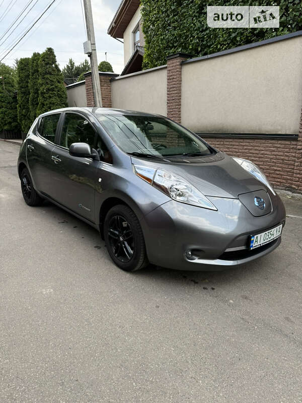 2014 nissan leaf