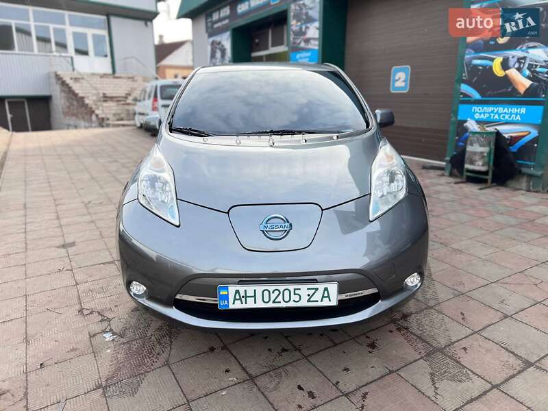 2014 nissan leaf