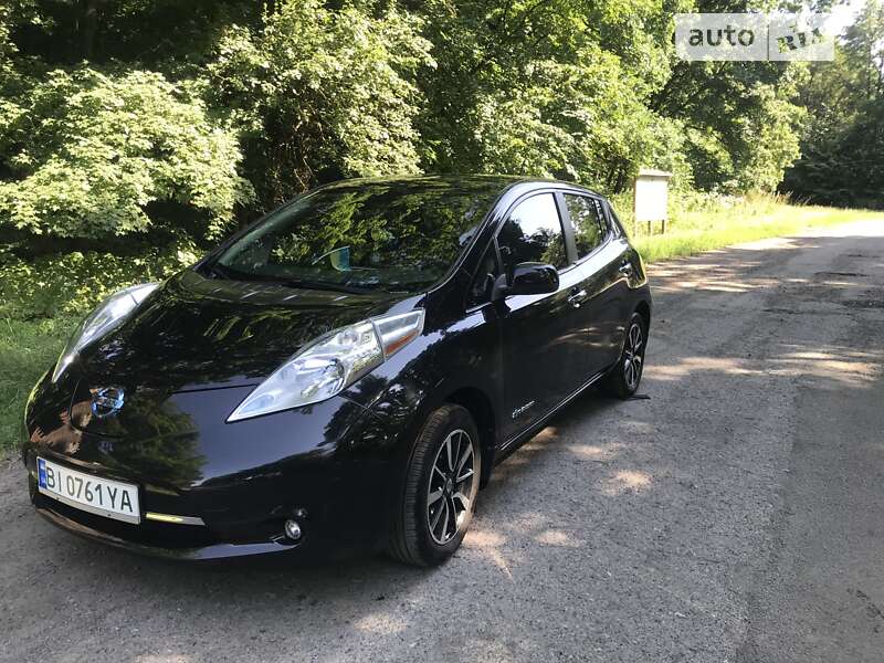 2015 nissan leaf