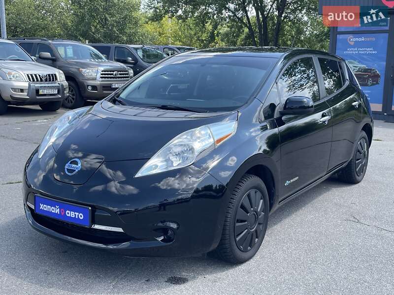 2015 nissan leaf