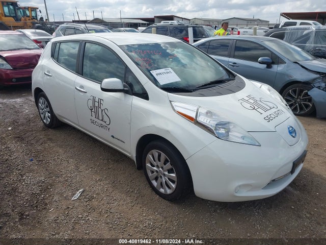 2016 nissan leaf