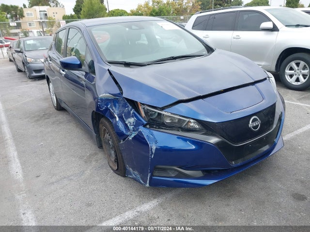 2022 nissan leaf