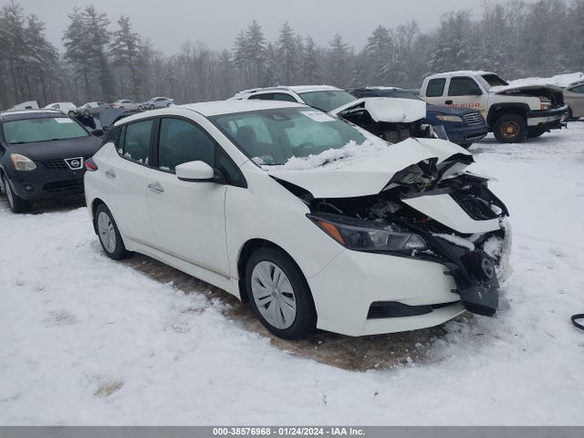 2022 nissan leaf