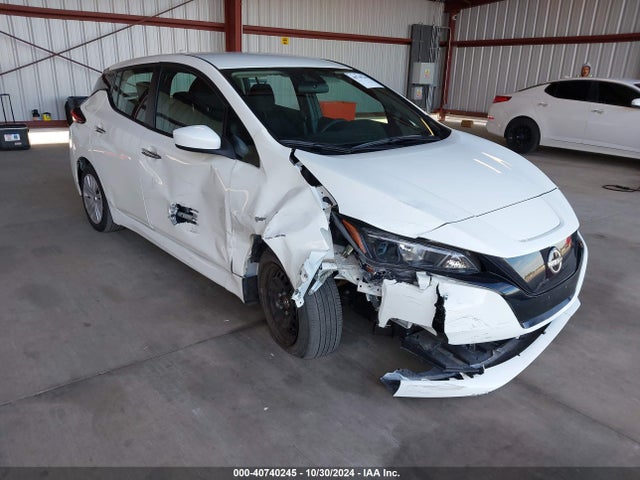 2023 nissan leaf