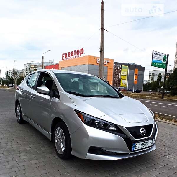 2021 nissan leaf
