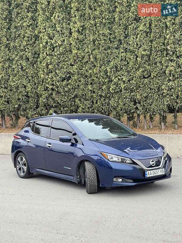 2018 nissan leaf