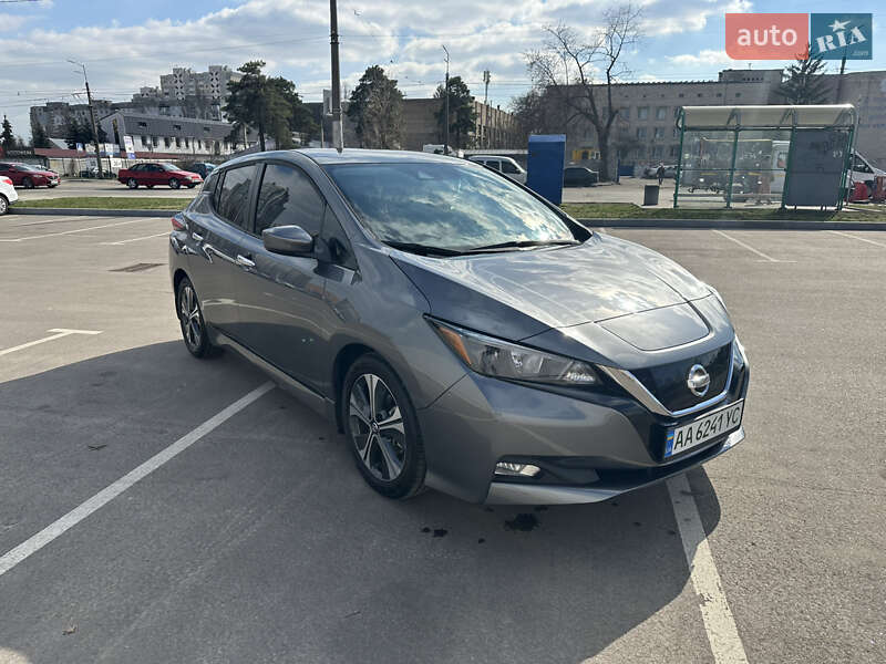 2019 nissan leaf
