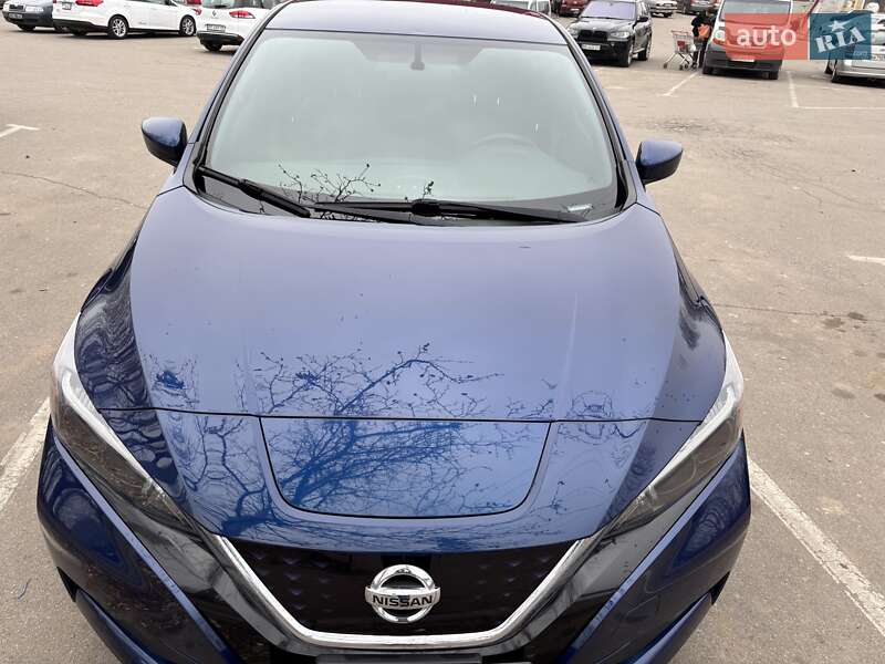 2018 nissan leaf