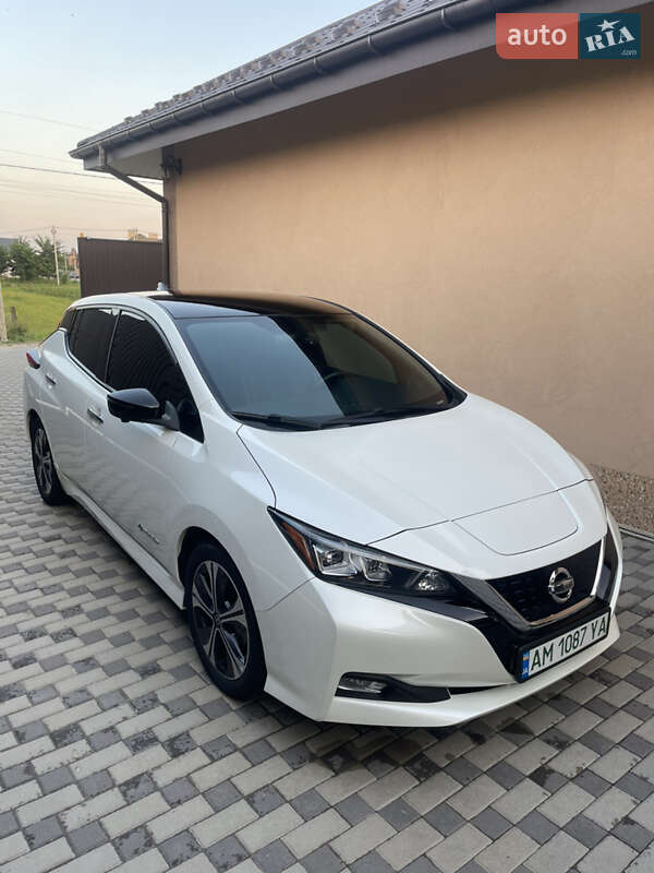 2019 nissan leaf