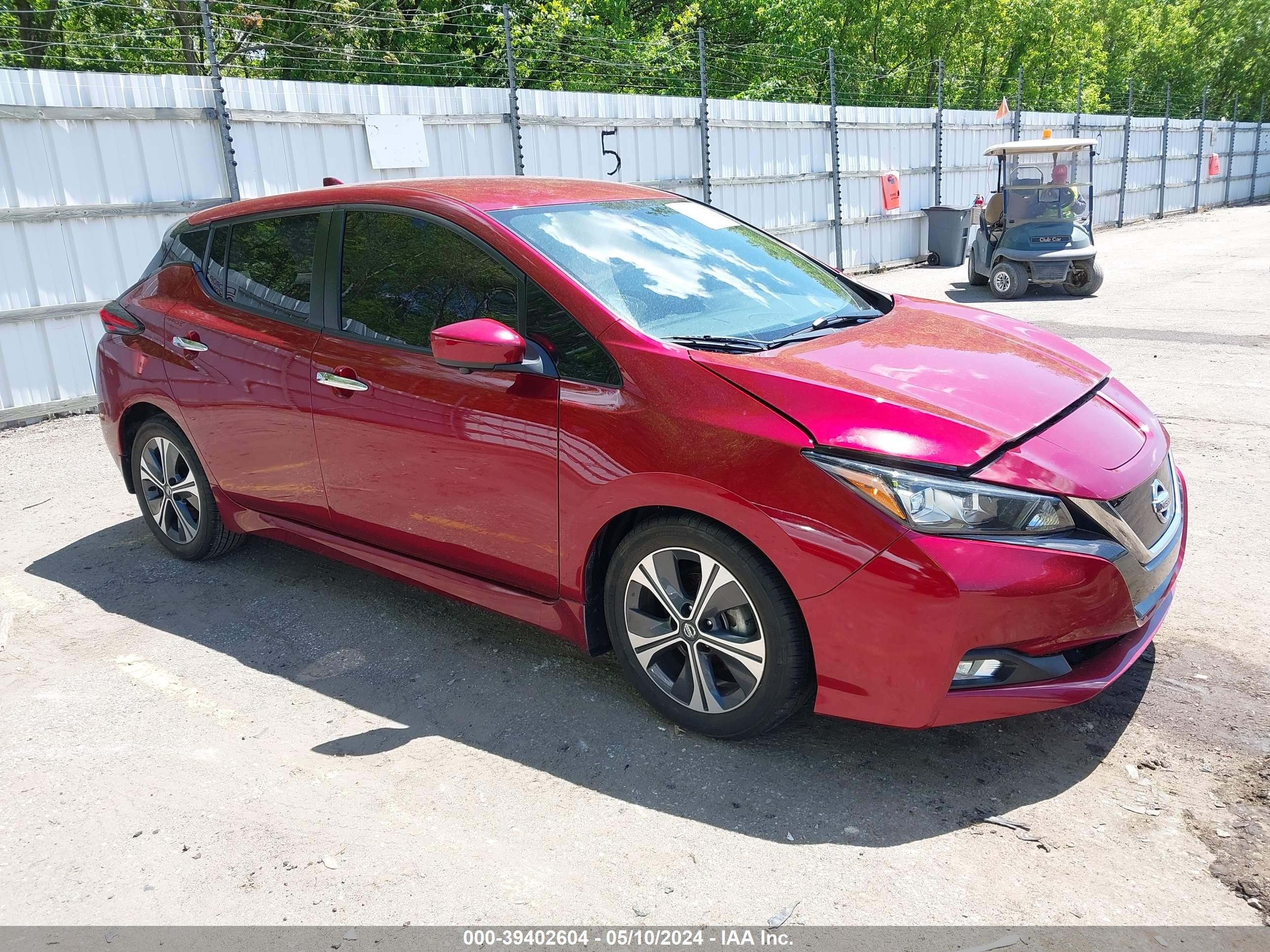 2020 NISSAN Leaf