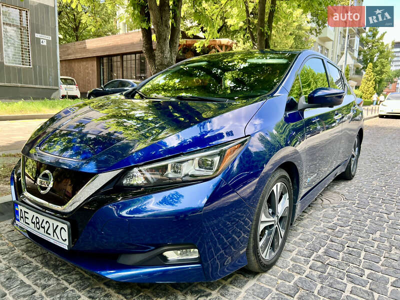2018 nissan leaf