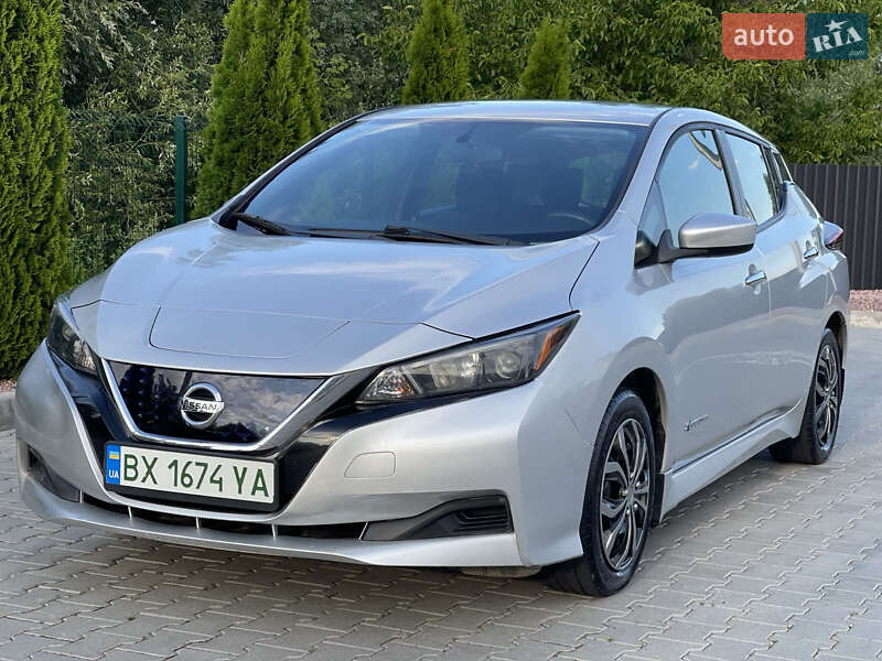 2018 nissan leaf