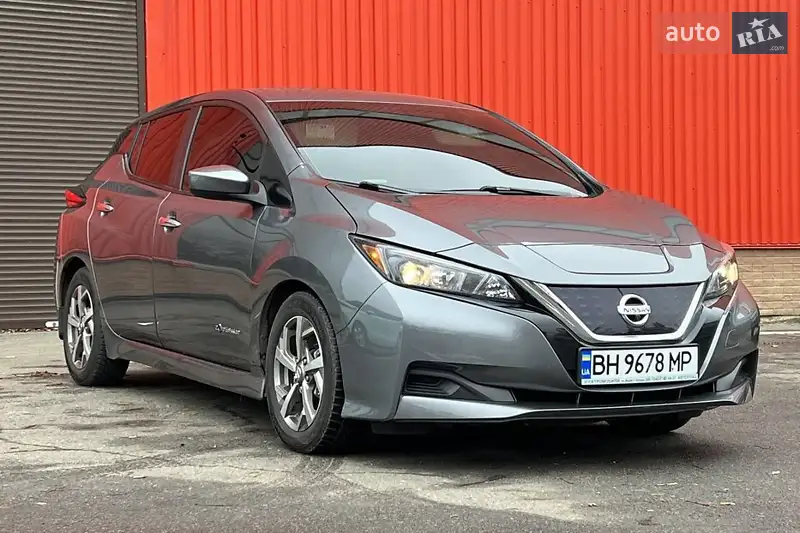 2019 nissan leaf