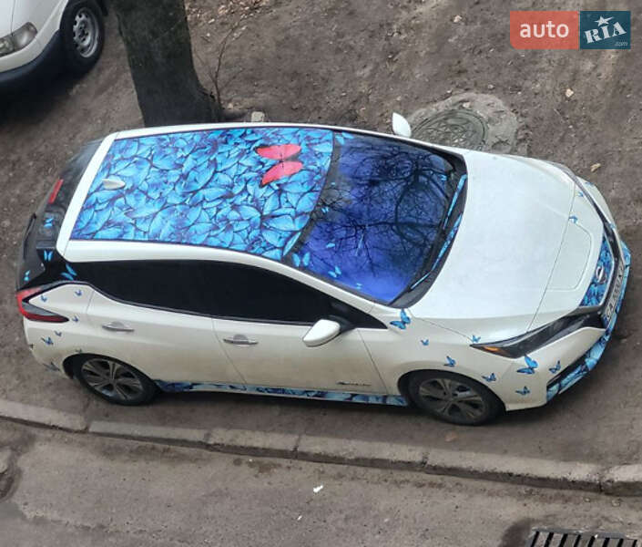 2018 nissan leaf