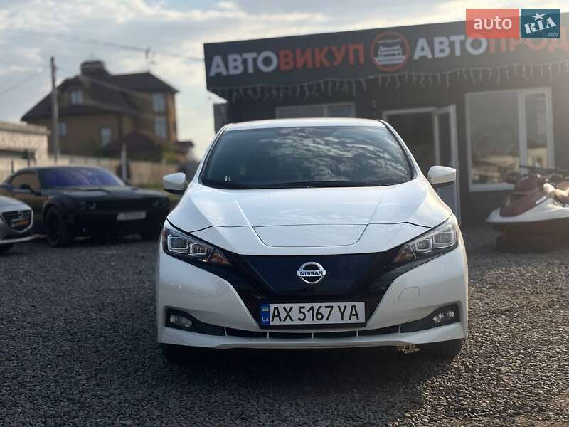 2019 nissan leaf