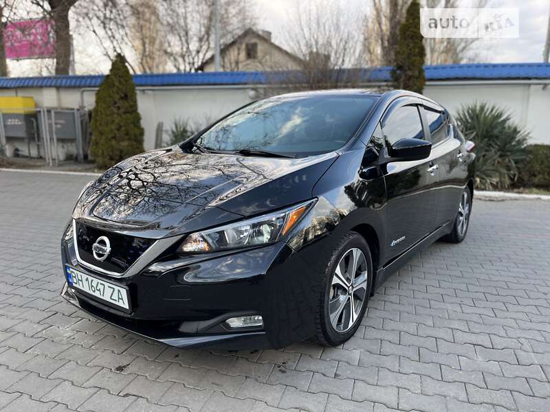 2018 nissan leaf