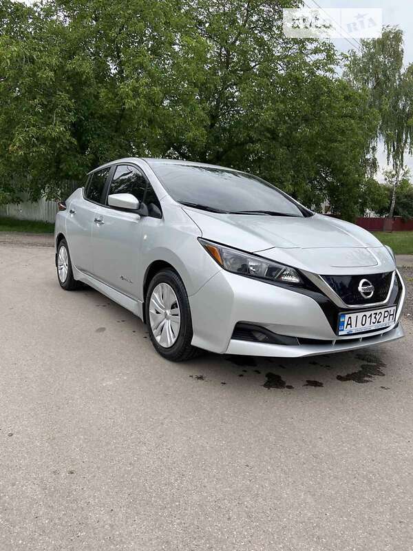 2018 nissan leaf