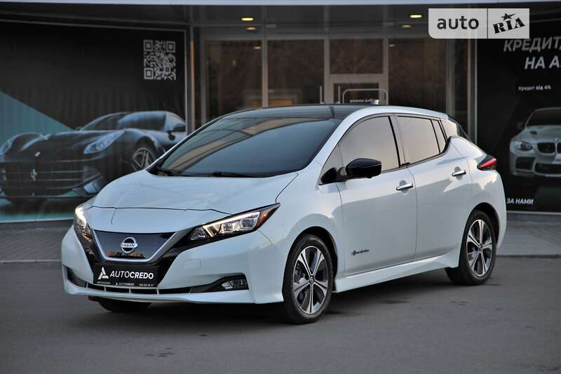 2018 nissan leaf