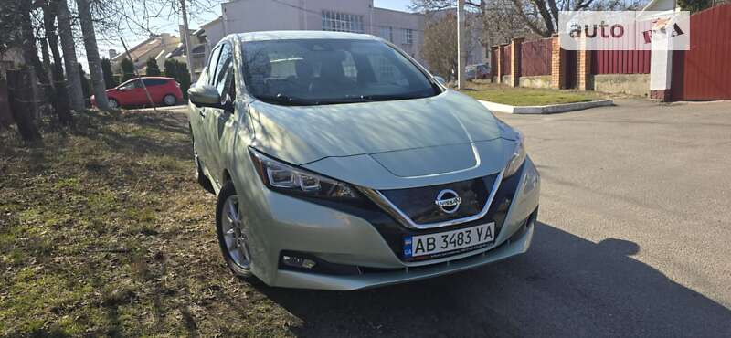 2018 nissan leaf
