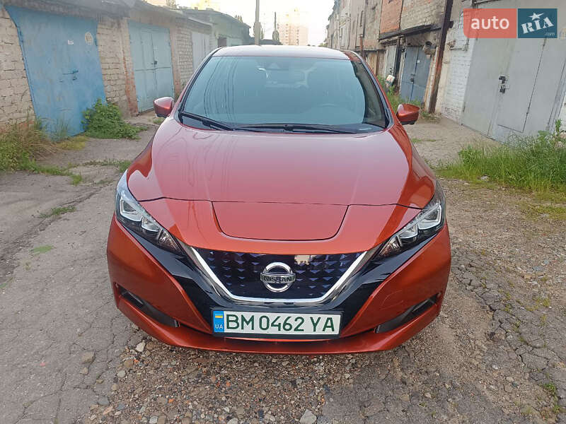 2021 nissan leaf