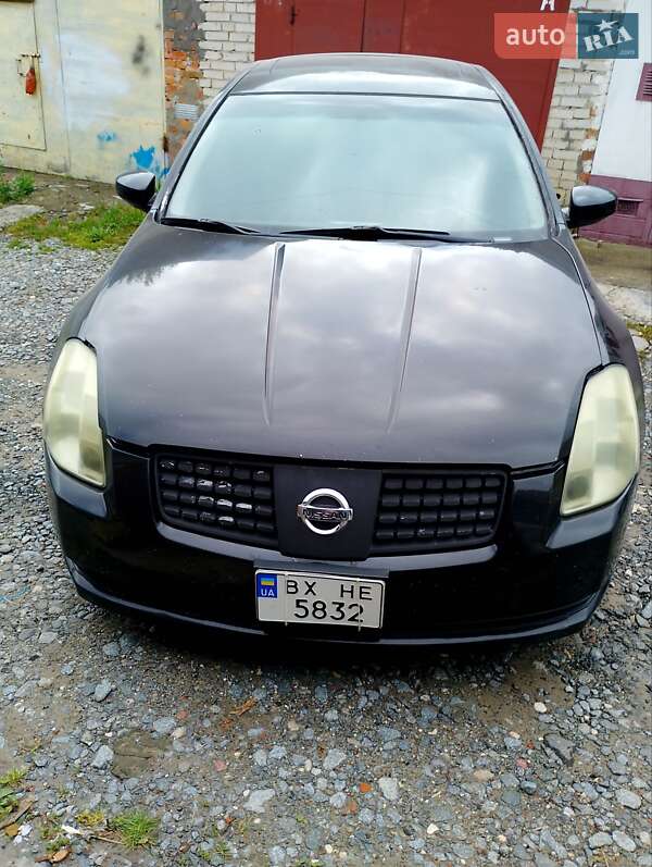 2003 nissan maxima