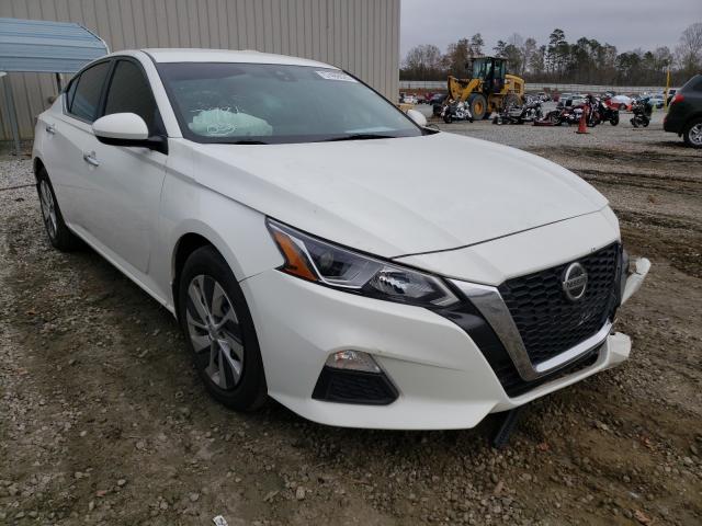 2019 nissan altima s
