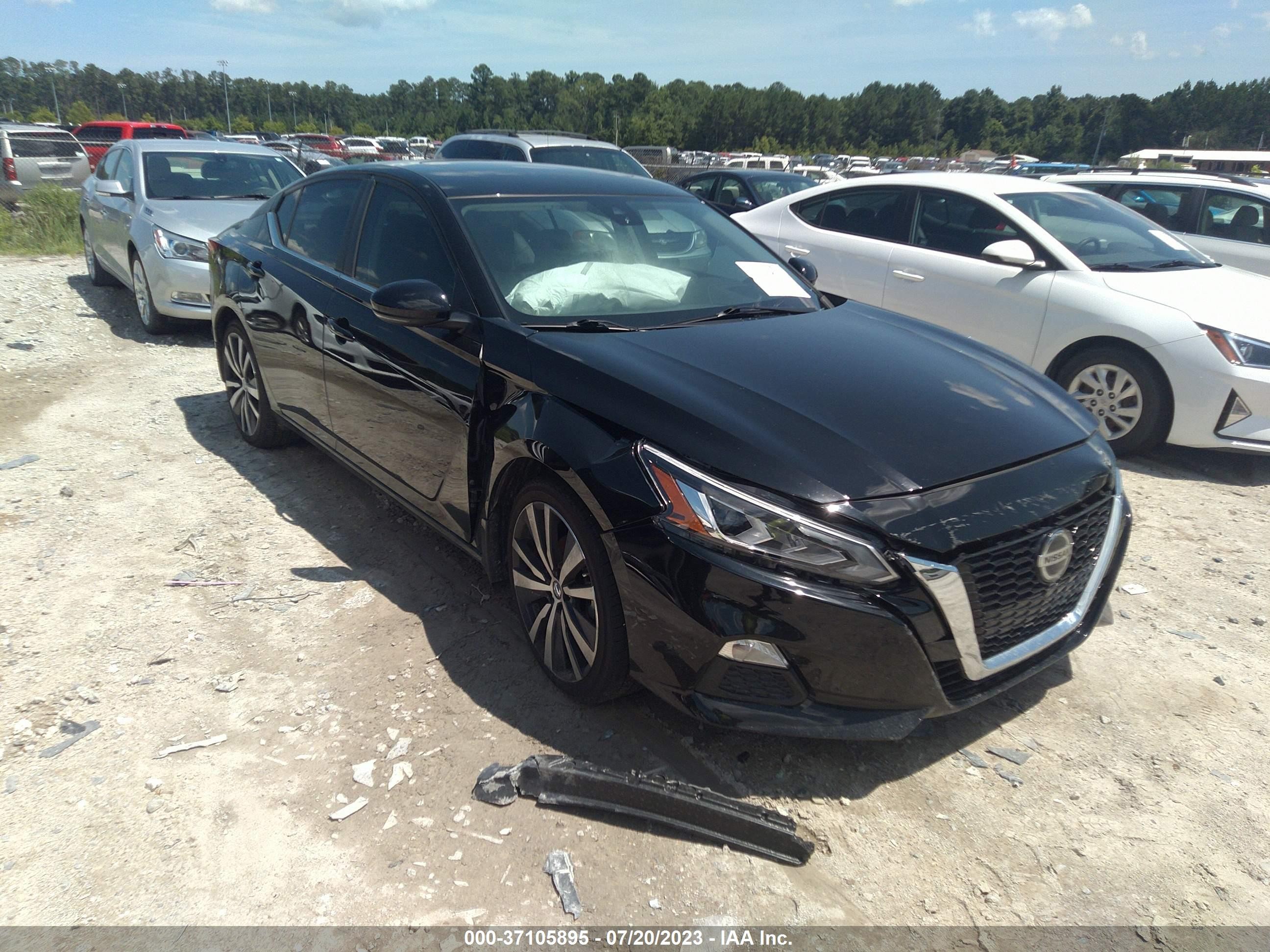 2021 nissan altima