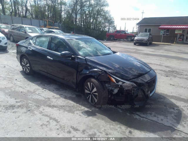 2020 nissan altima
