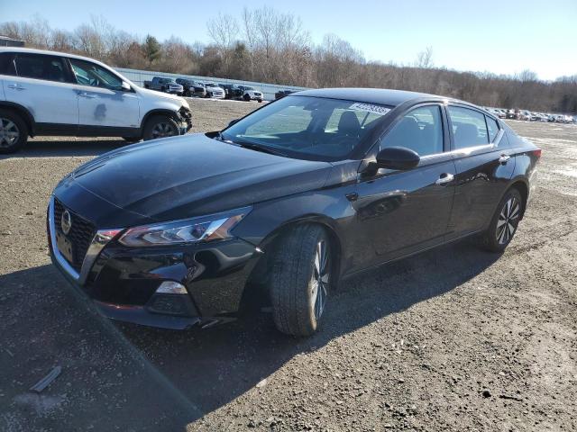 2022 NISSAN Altima