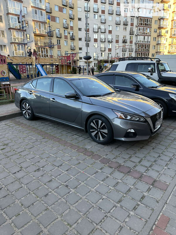 2018 nissan altima