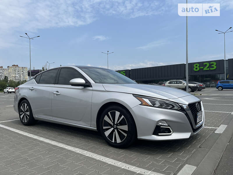 2018 nissan altima