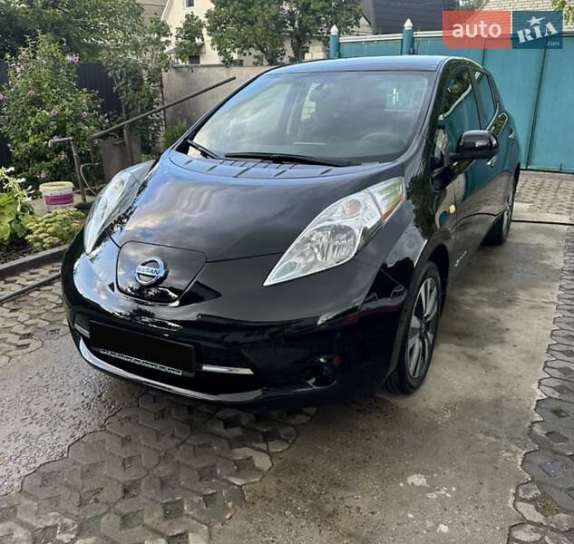 2016 nissan leaf
