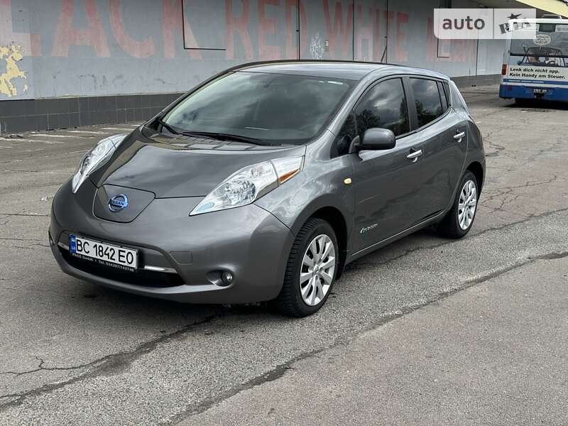 2017 nissan leaf