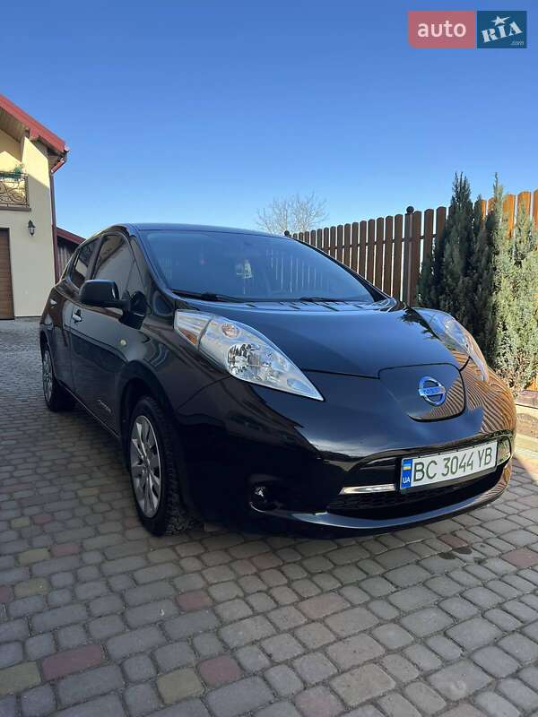 2017 nissan leaf