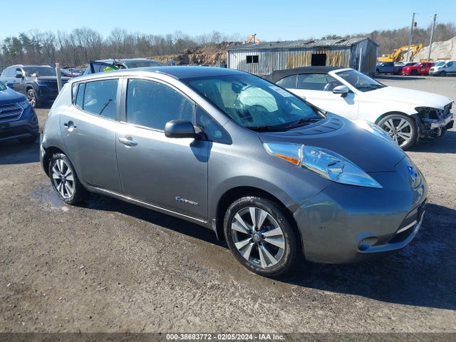 2016 nissan leaf