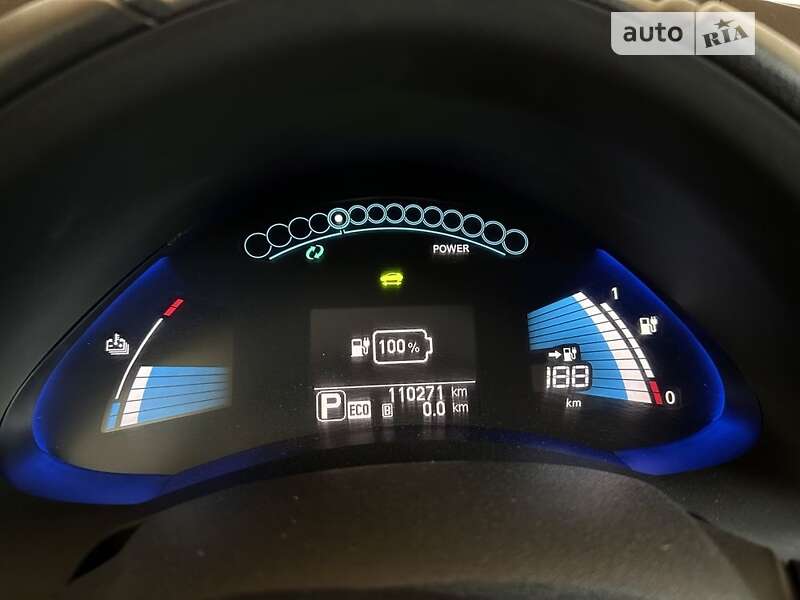 2017 NISSAN Leaf