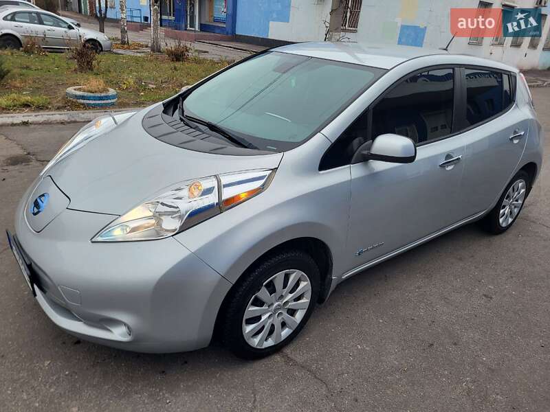 2017 nissan leaf