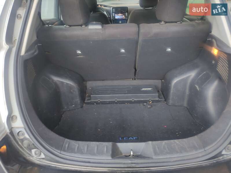 2015 nissan leaf