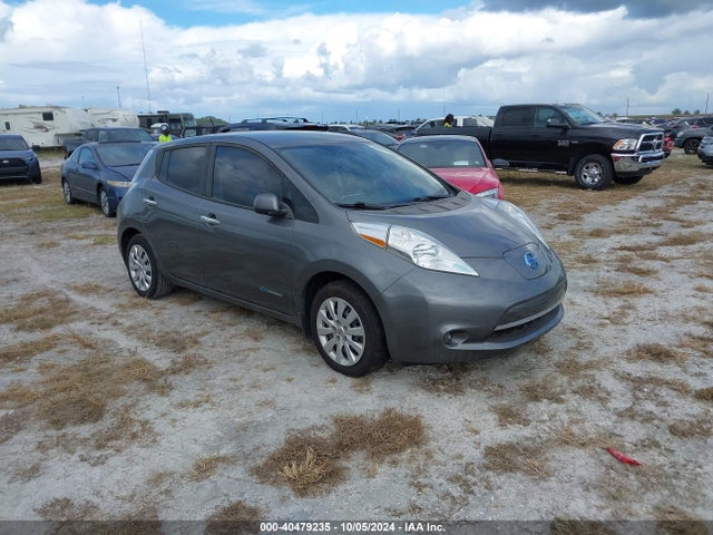 2016 nissan leaf
