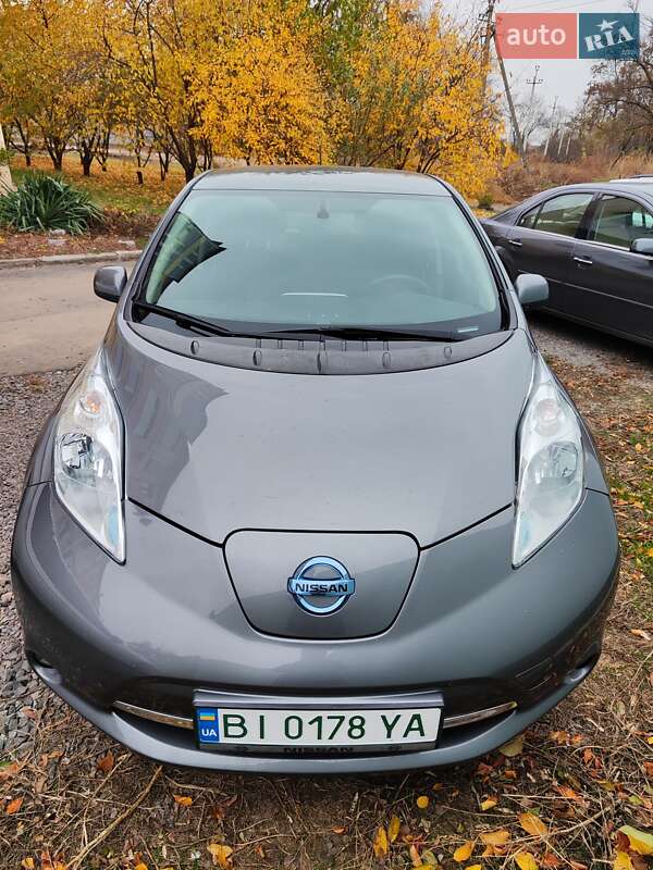 2017 nissan leaf