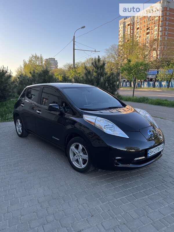 2017 nissan leaf