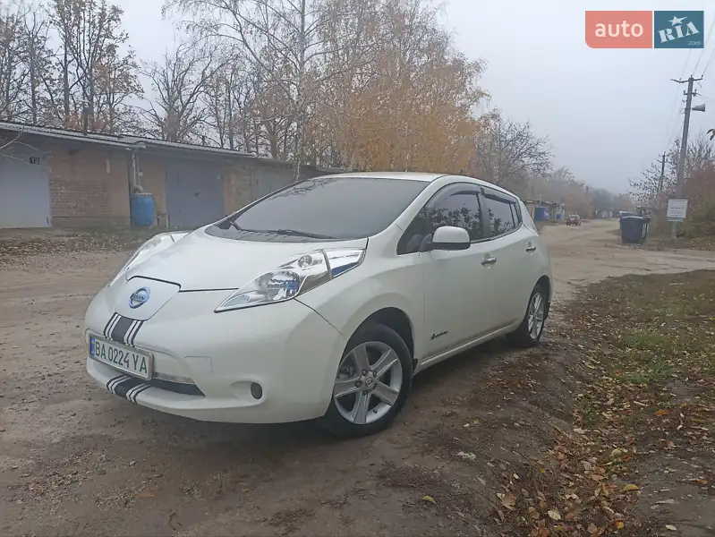 2017 nissan leaf