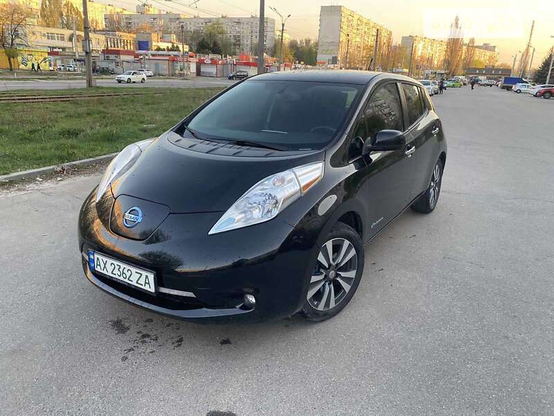 2015 nissan leaf
