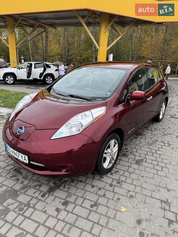 2015 nissan leaf