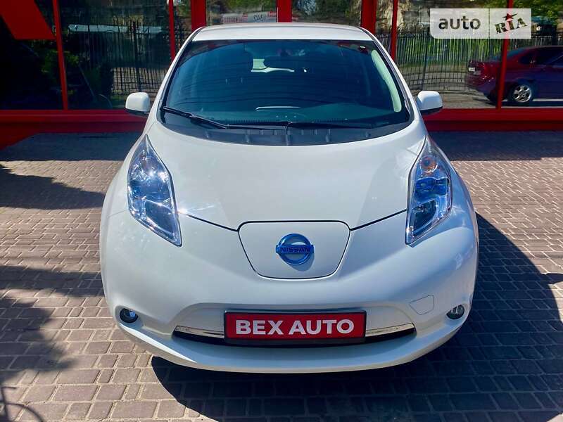 2016 nissan leaf