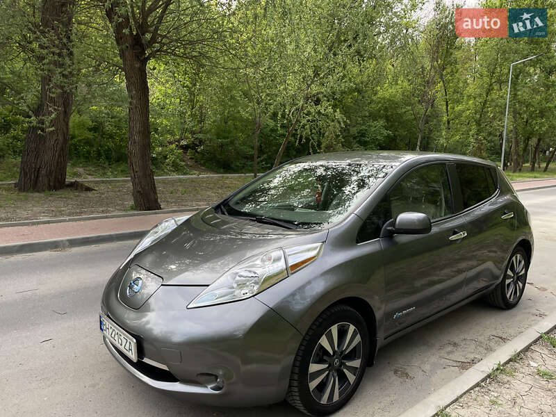 2017 nissan leaf