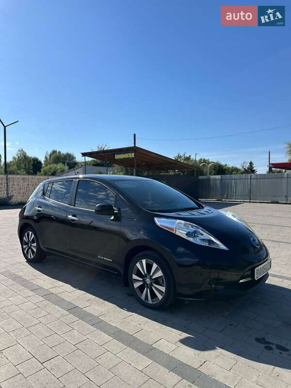 2015 nissan leaf