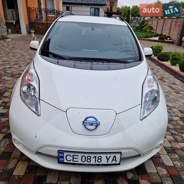 2016 nissan leaf
