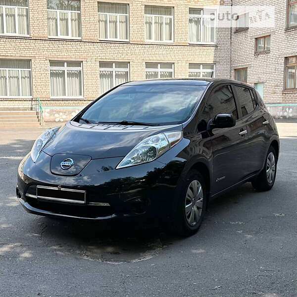 2016 nissan leaf