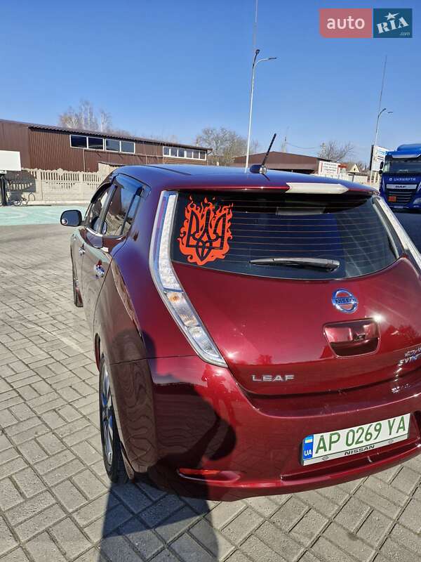 2017 nissan leaf